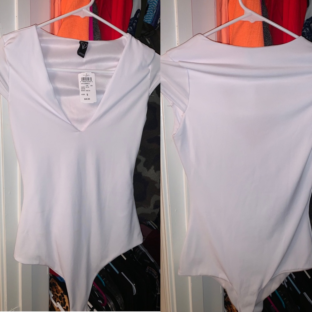 Windsor V-neck bodysuit